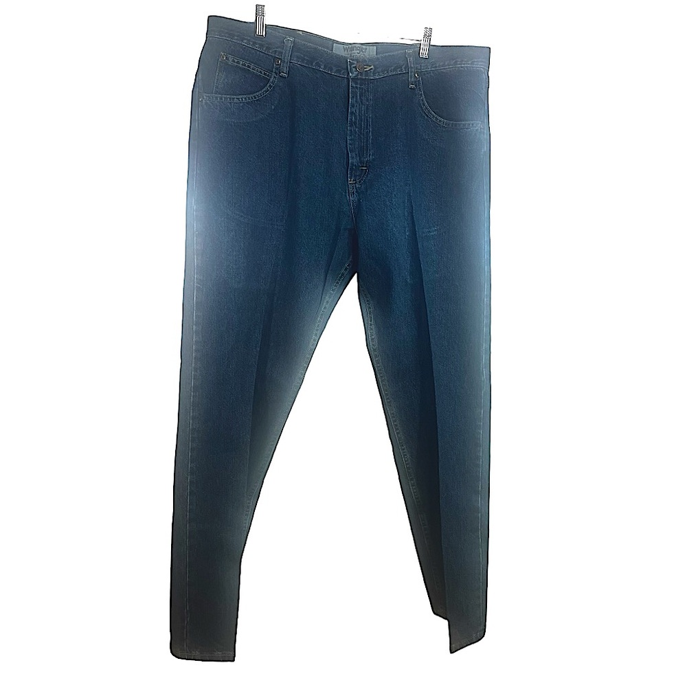 Wrangler Authentics Men’s Blue Jeans.